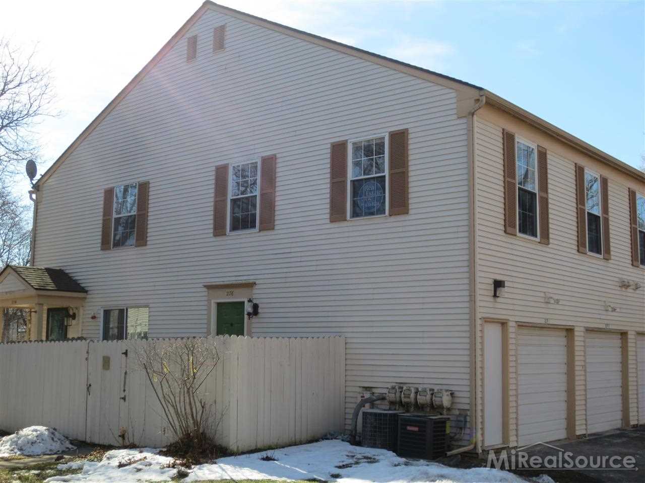 276 1st Street, Unit 12 Rochester, MI 48307 - Photo 1 of 36