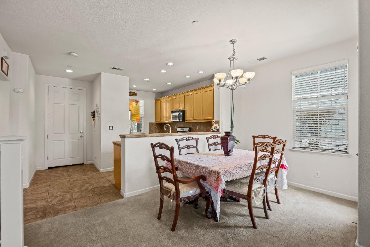 7934 Kipling Circle Gilroy, CA 95020 - Photo 11 of 39