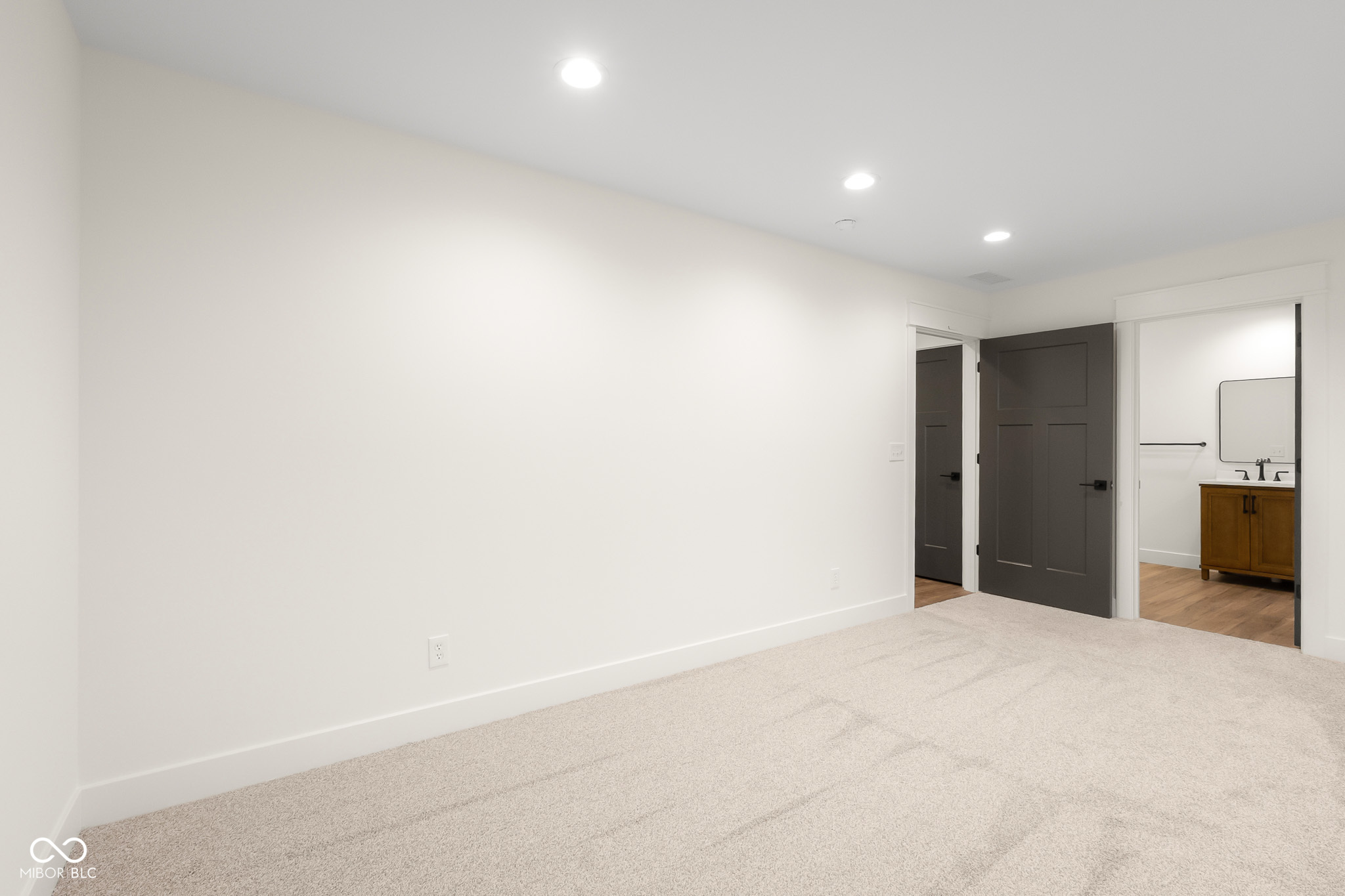 5166 Oak Ridge Trail Columbus, IN 47201 - Photo 38 of 66