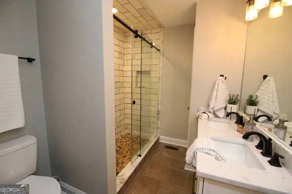 $2,200 | 1007 Vernon Street, Unit B, LaGrange, GA 30240