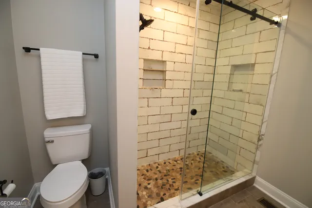 $2,200 | 1007 Vernon Street, Unit B, LaGrange, GA 30240