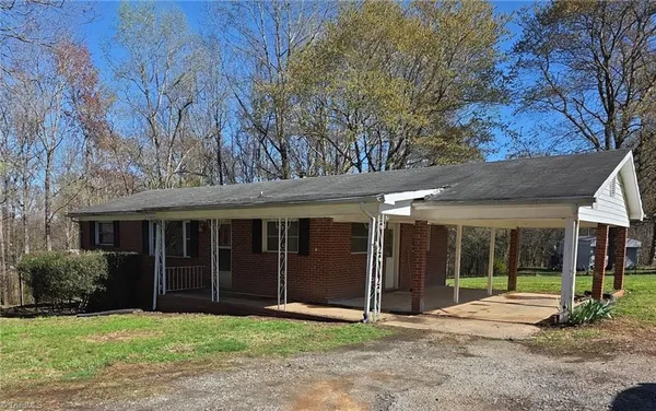 $1,495 | 504 Fairfield Road, Mocksville, NC 27028