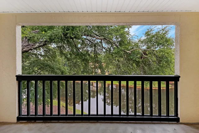 a close view of a balcony