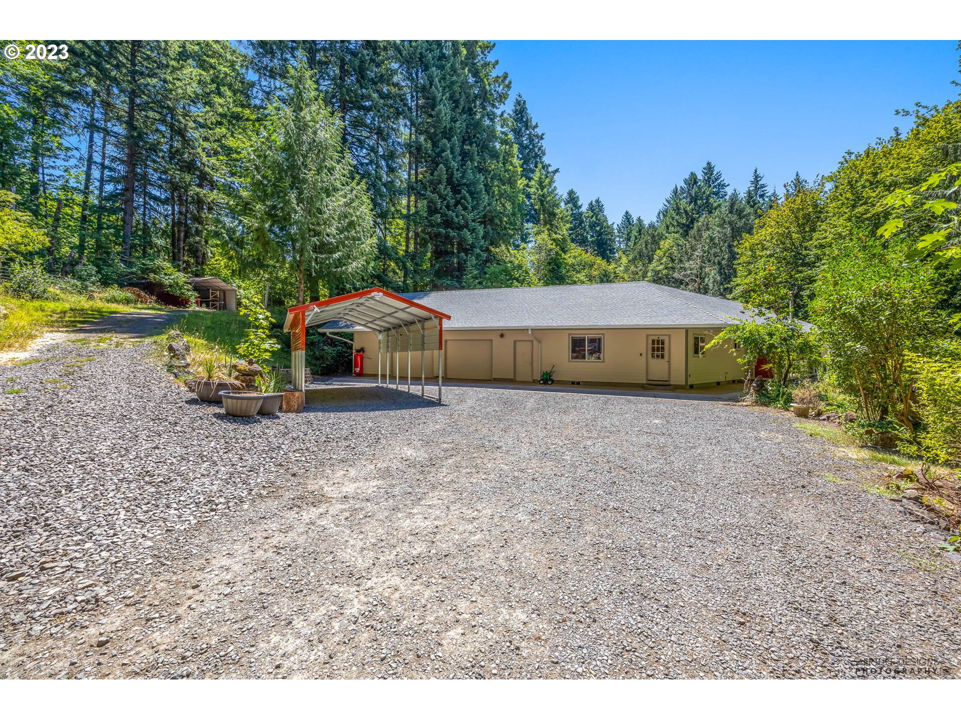 87987 Running Springs Drive Springfield, OR 97478 - Photo 3 of 47 Gallery Image 3