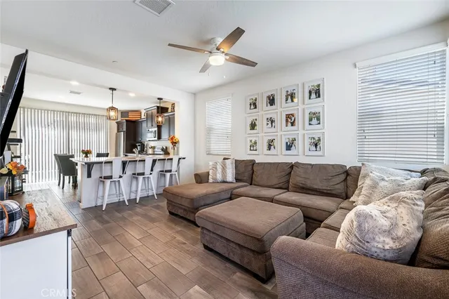 $382,500 | 3780 Highclere Way, Clovis, CA 93619