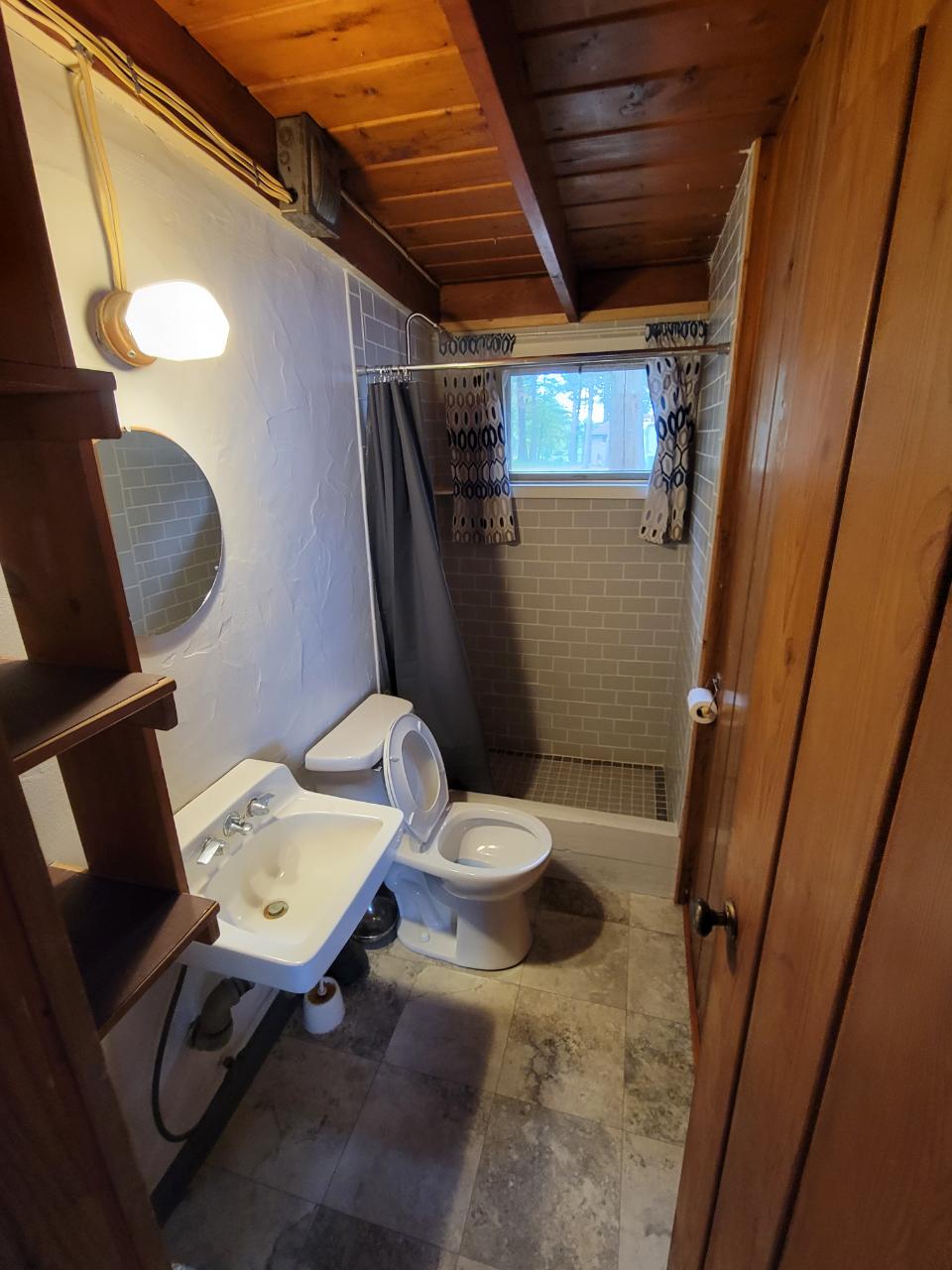 W6088 Duck Point Road, Unit A & B Tomahawk, WI 54487 - Photo 20 of 23 Gallery Image 20