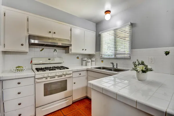 $979,999 | 5191 Roeder Road, San Jose, CA 95111