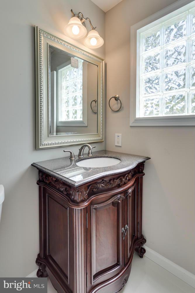 1930 Ware Road Falls Church, VA 22043 - Photo 20 of 28 Bath