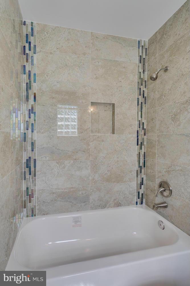 1930 Ware Road Falls Church, VA 22043 - Photo 21 of 28 Bath