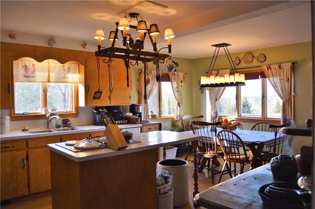 647 Union Road Waldoboro, ME 04572 - Photo 8 of 35 Photo
