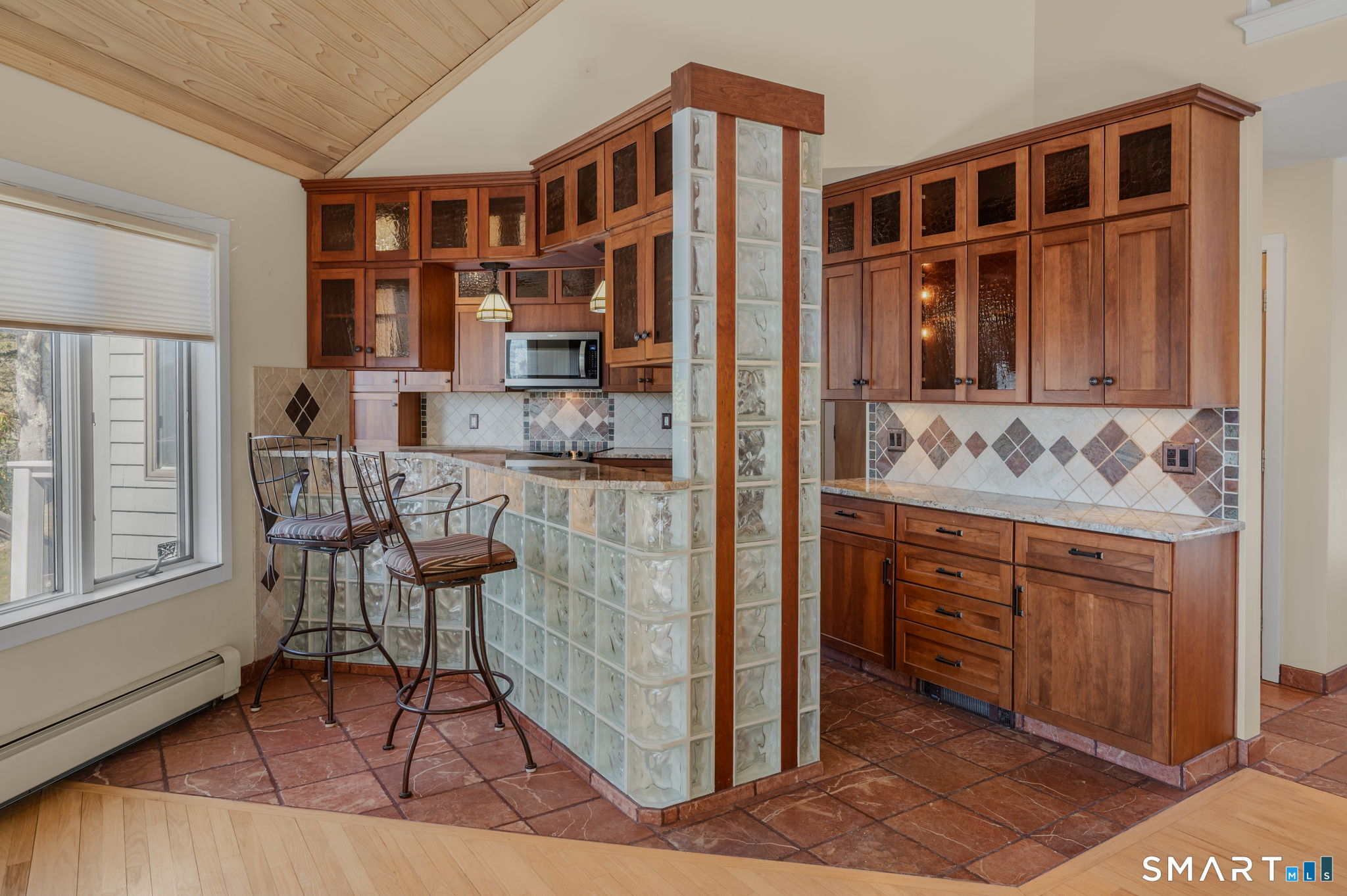 54 Wilbur Road Stonington, CT 06378 - Photo 12 of 38