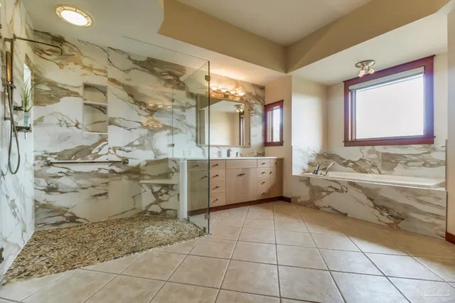 $1,000,000 | 324 Deer Point Drive, Gulf Breeze, FL 32561