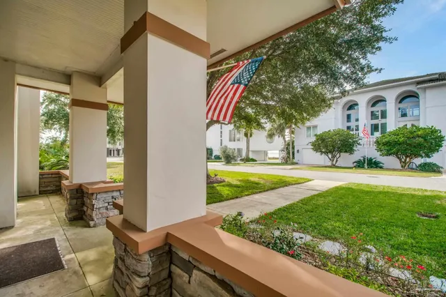 $1,000,000 | 324 Deer Point Drive, Gulf Breeze, FL 32561