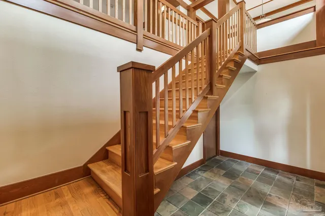 $1,000,000 | 324 Deer Point Drive, Gulf Breeze, FL 32561