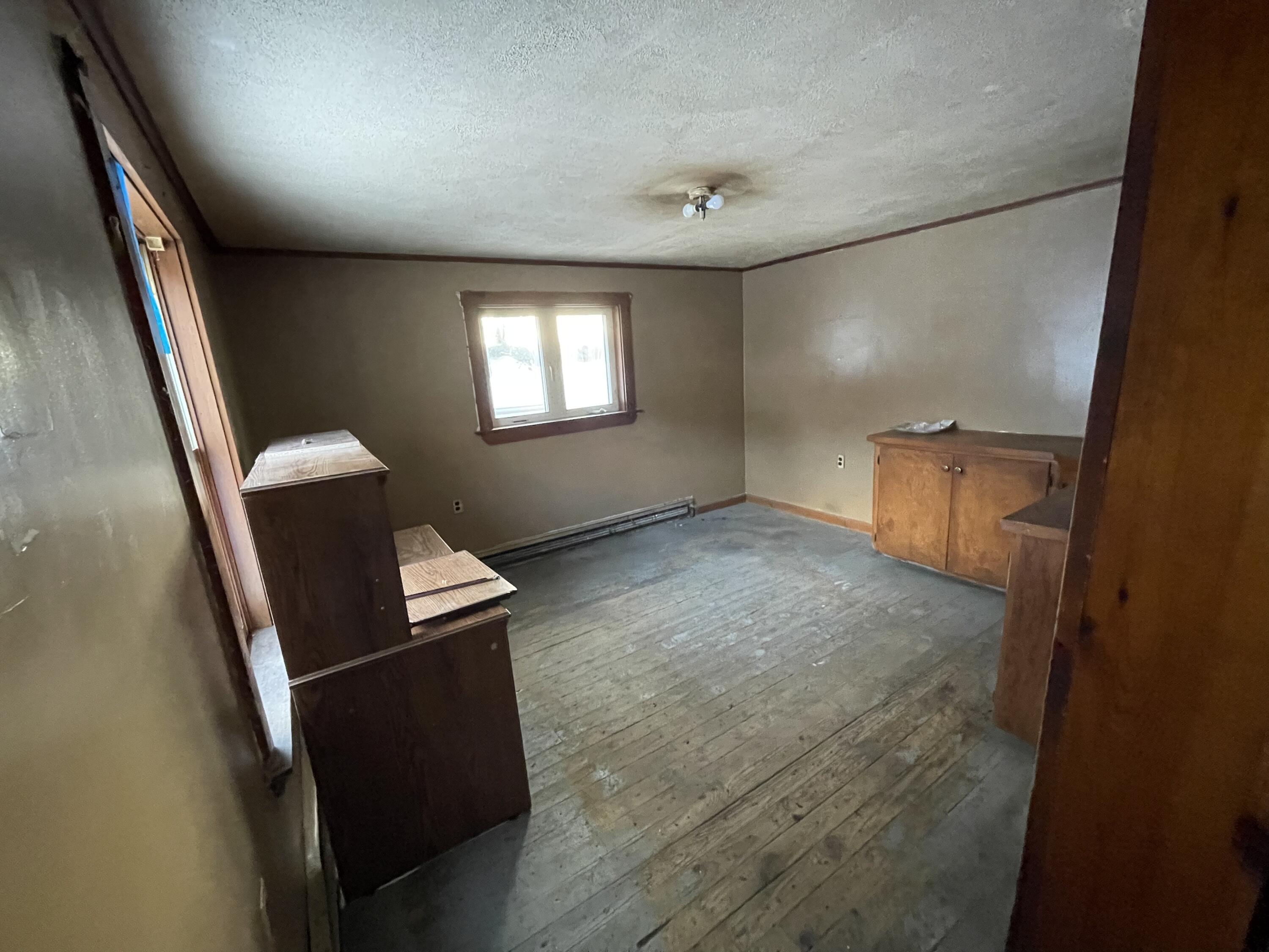 189 Weld Road Wilton, ME 04294 - Photo 5 of 8 5E4A04C8-082B-4E68-93C0-A03951B04632
