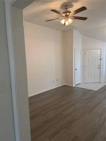 $1,800 | 609 Kings Way Drive, Unit A, Mansfield, TX 76063