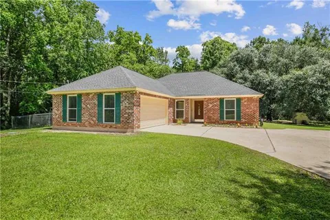 $224,900 | 26377 Heltemes Lane, Lacombe, LA 70445