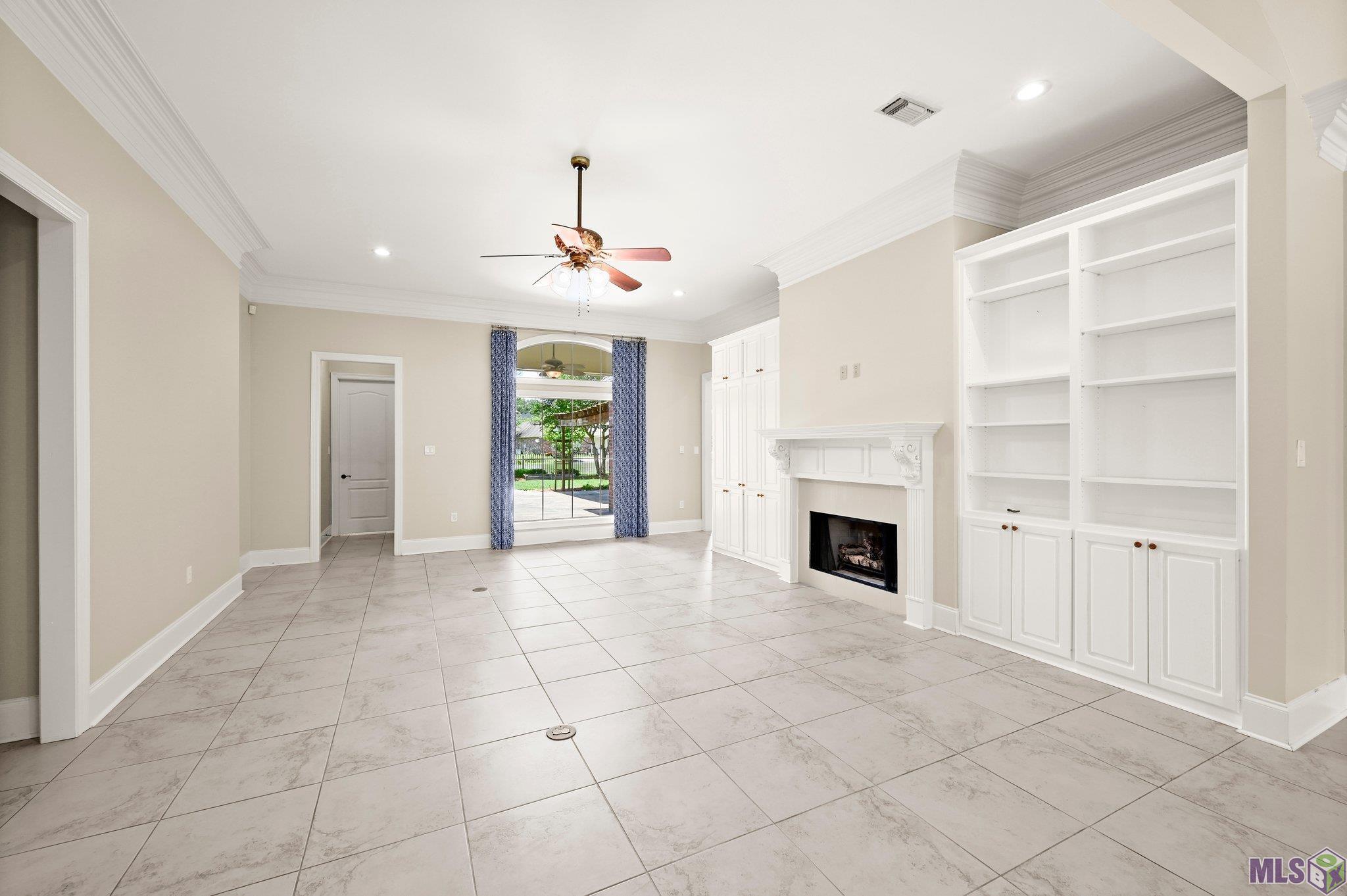 19537 South Harrells Ferry Road Baton Rouge, LA 70816 - Photo 5 of 37