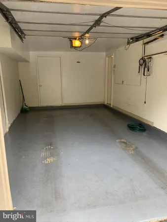 $2,250 | 4 River Way, Wilmington, DE 19809