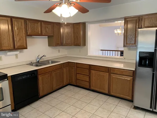 $2,250 | 4 River Way, Wilmington, DE 19809