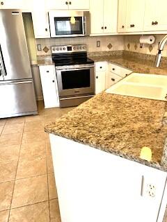 401 Sandleton Way Evans, GA 30809 - Photo 10 of 24 401 Sandleton kitchen3