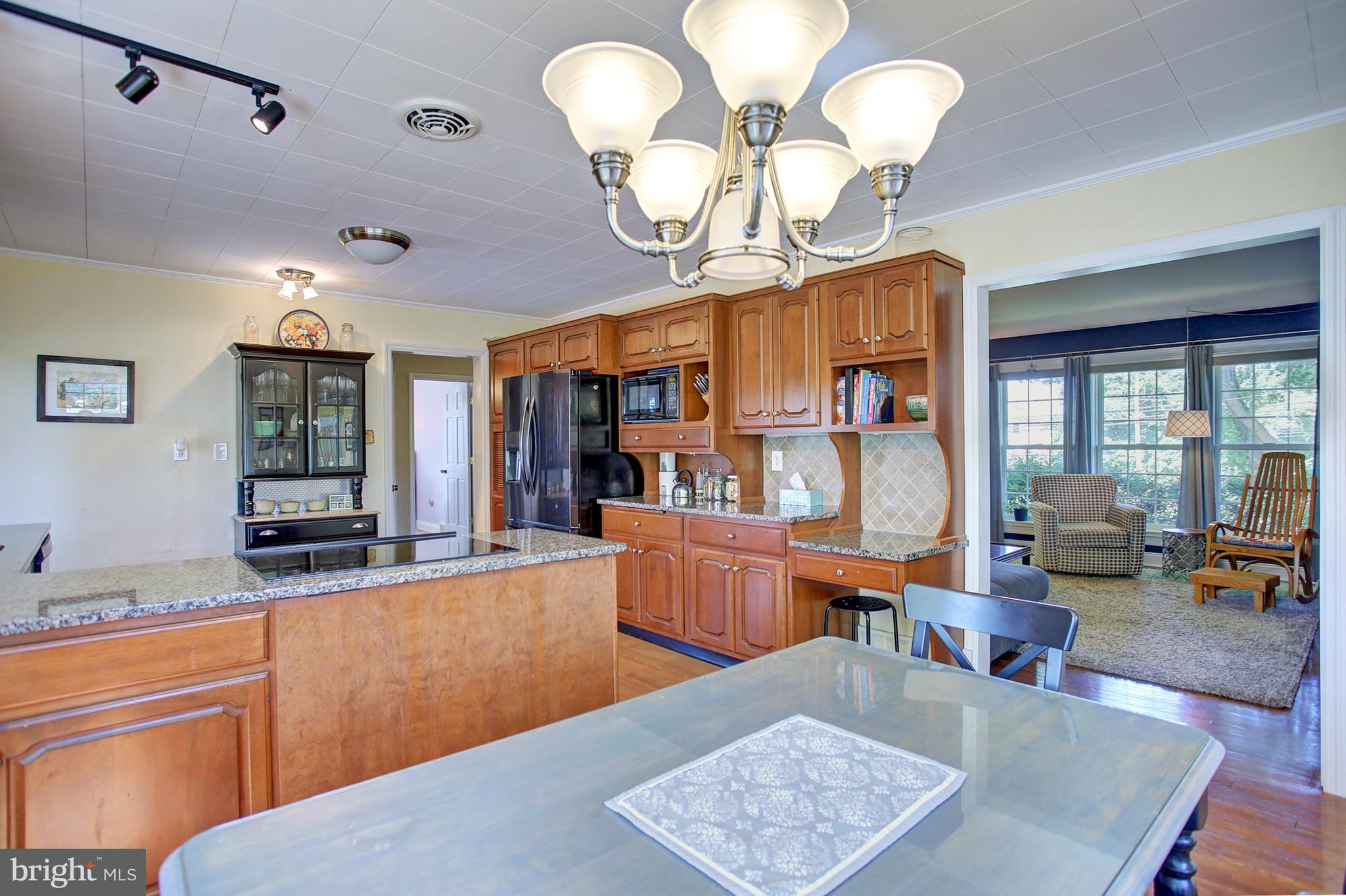 3271 Spring Road Carlisle, PA 17013 - Photo 17 of 33 Gallery Image 17