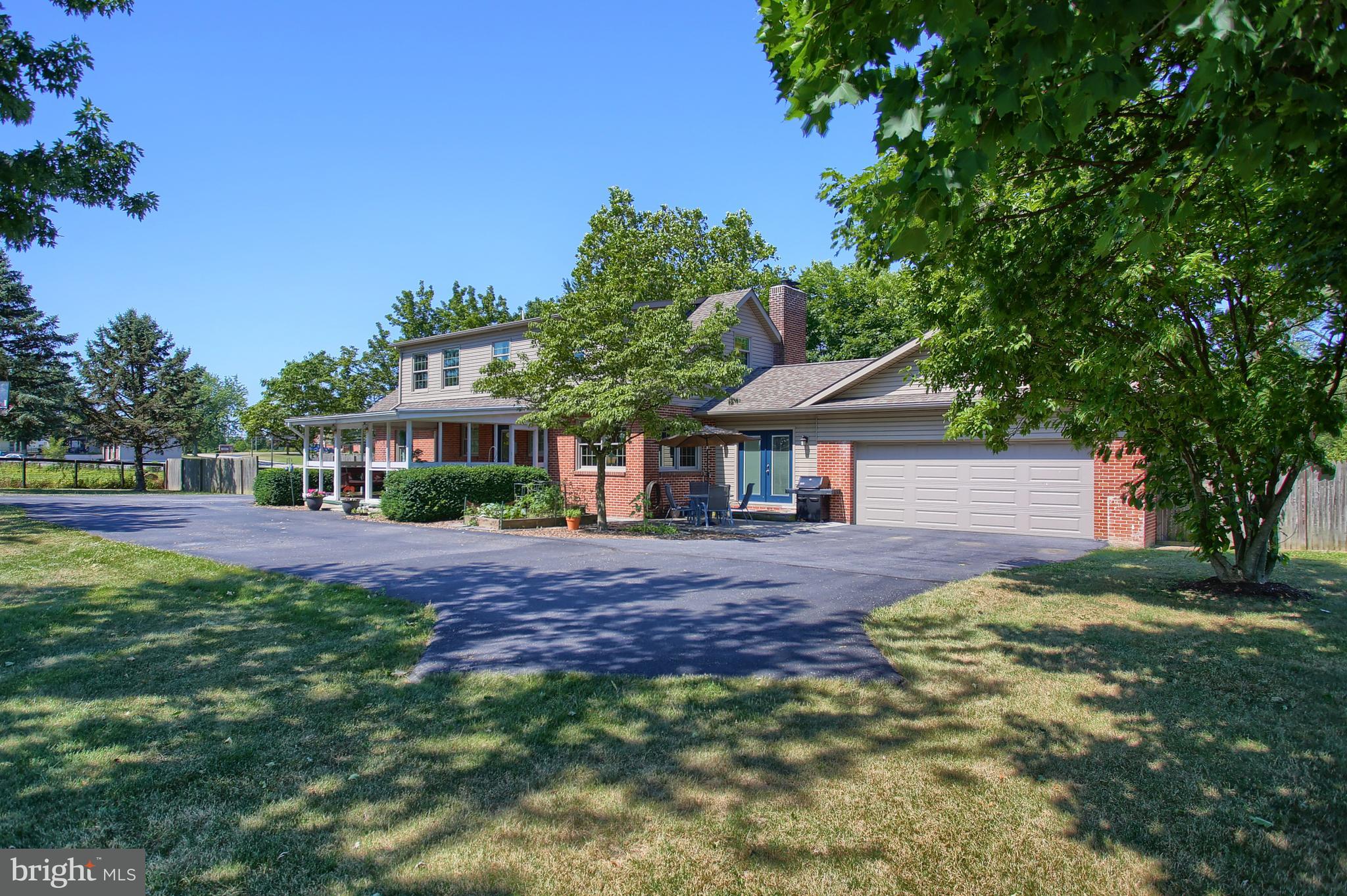3271 Spring Road Carlisle, PA 17013 - Photo 4 of 33 Gallery Image 4
