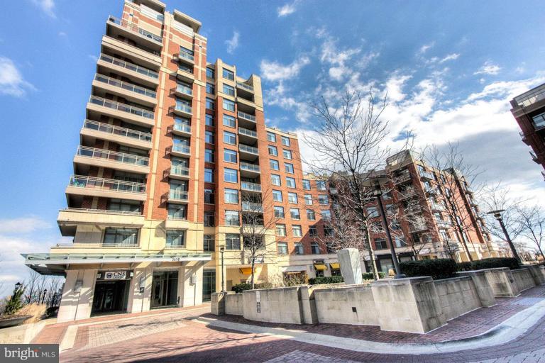 3600 South Glebe Road, Unit 410W Arlington, VA 22202 - Photo 1 of 6 Exterior (Front)