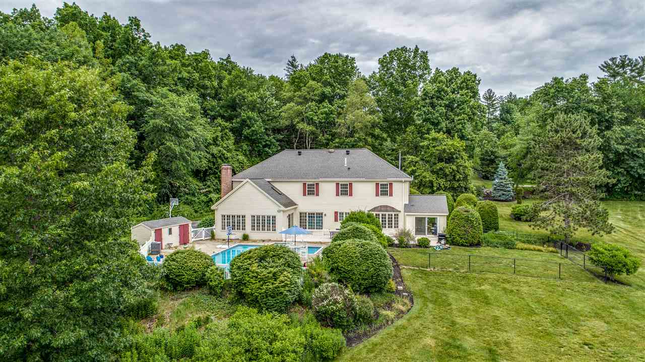 58 Gage Road Bedford, NH 03110 - Photo 3 of 38