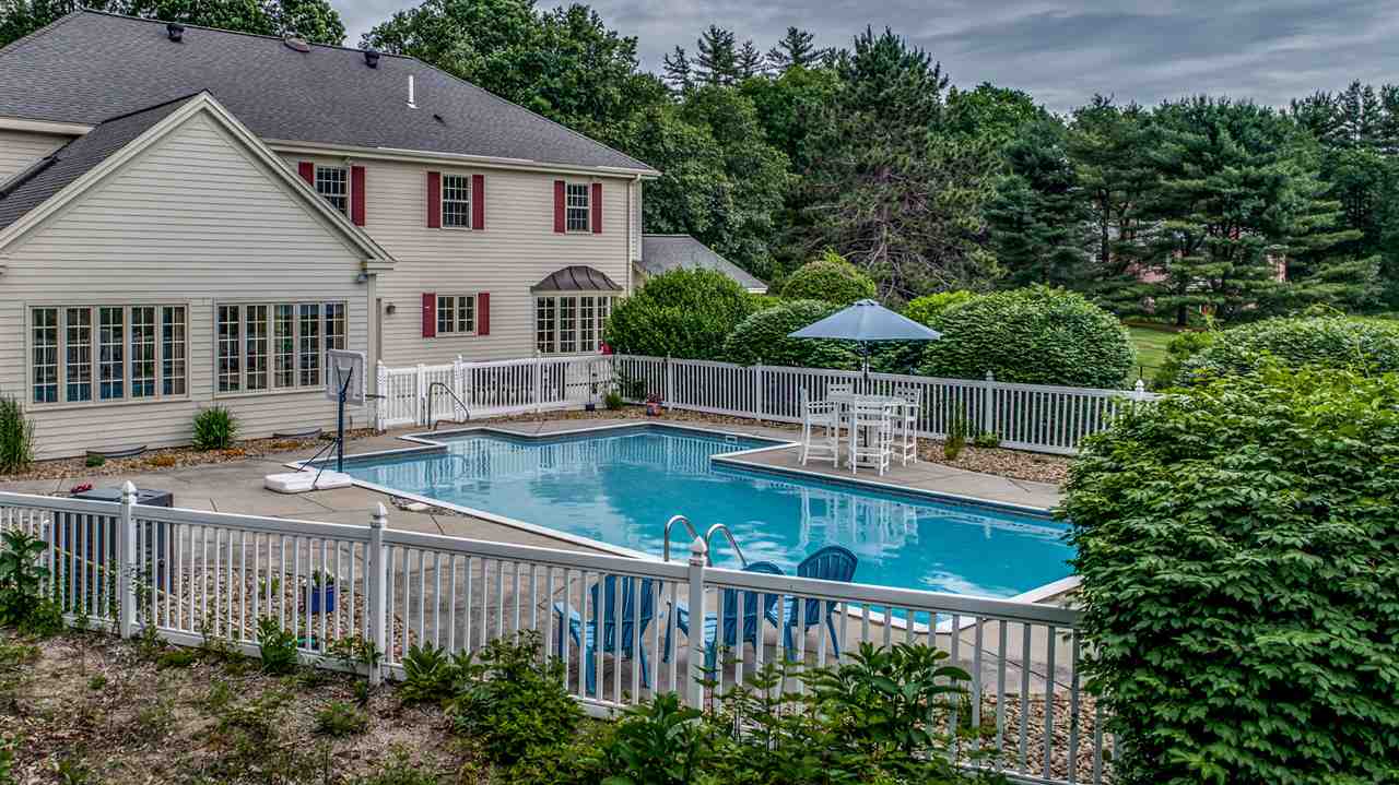 58 Gage Road Bedford, NH 03110 - Photo 7 of 38
