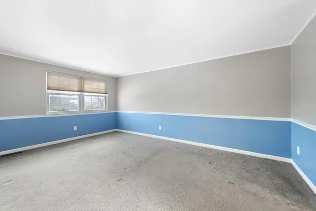 $320,000 | 21053 East Glen Haven Circle, Northville, MI 48167