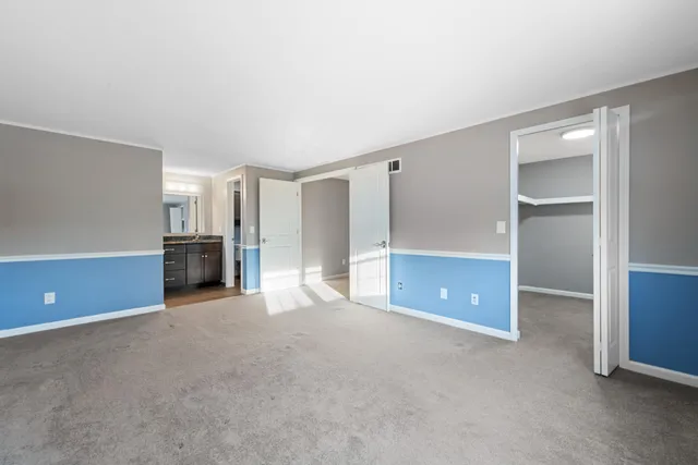 $320,000 | 21053 East Glen Haven Circle, Northville, MI 48167