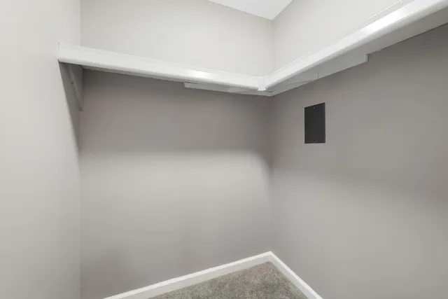 $320,000 | 21053 East Glen Haven Circle, Northville, MI 48167