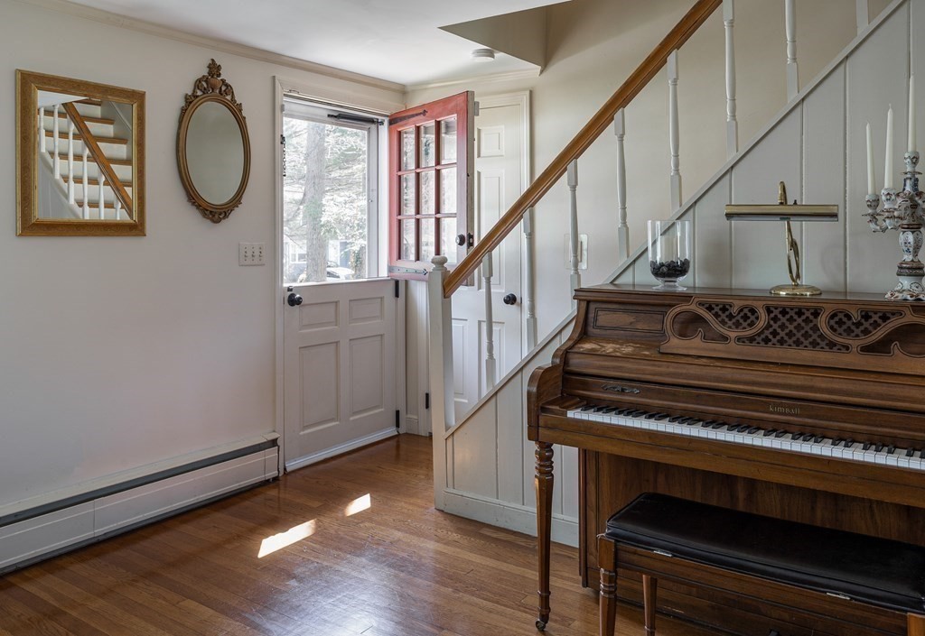 55 Stony Brook Road Framingham, MA 01702 - Photo 15 of 25 Gallery Image 15