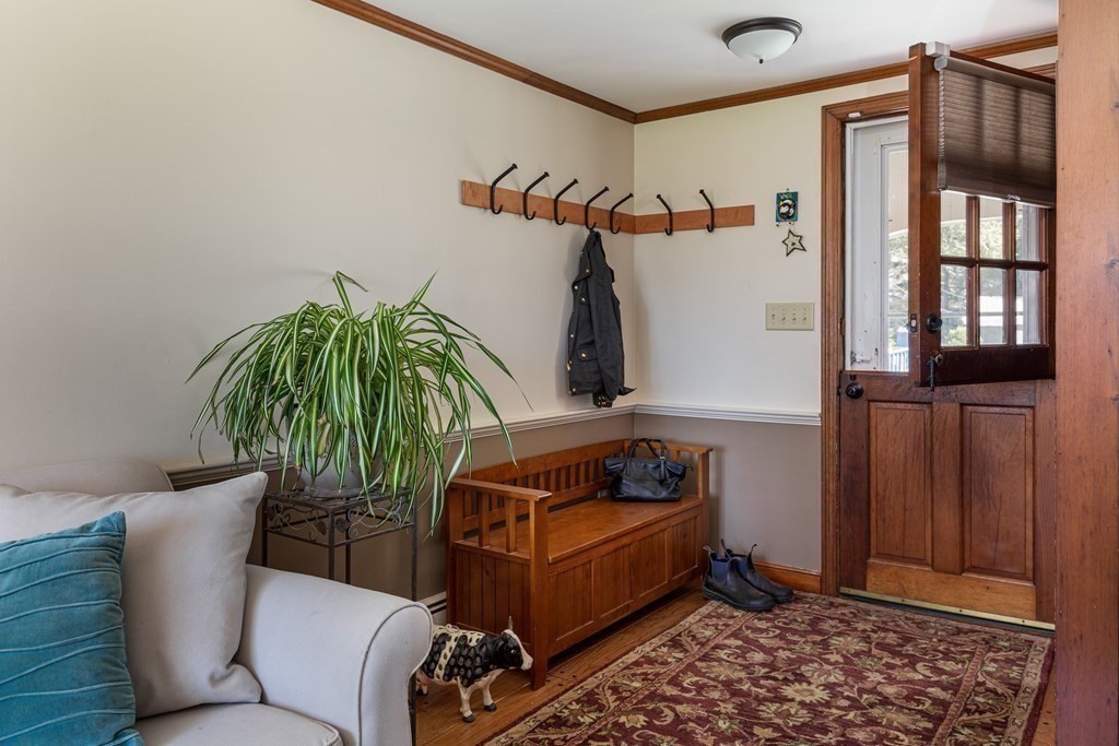 55 Stony Brook Road Framingham, MA 01702 - Photo 5 of 25 Gallery Image 5