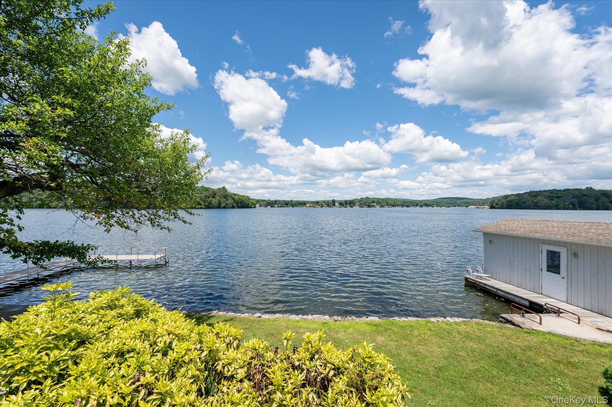 41 Tamarack Road Mahopac, NY 10541 - Photo 5 of 41 Your private lawn meets the lake at this one-of-a-kind Lake Mahopac waterfront home