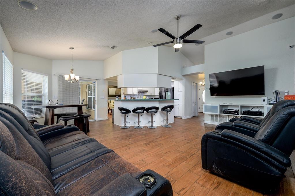 10149 Briar Circle Hudson, FL 34667 - Photo 11 of 35