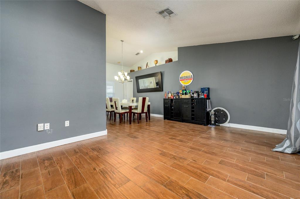 10149 Briar Circle Hudson, FL 34667 - Photo 5 of 35