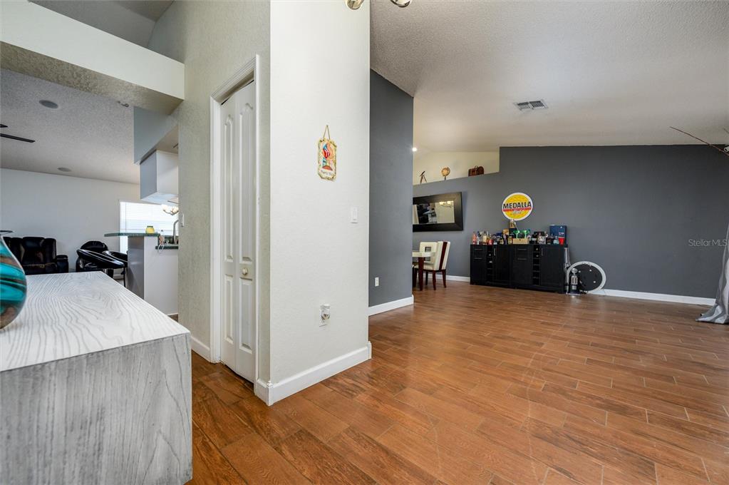 10149 Briar Circle Hudson, FL 34667 - Photo 7 of 35