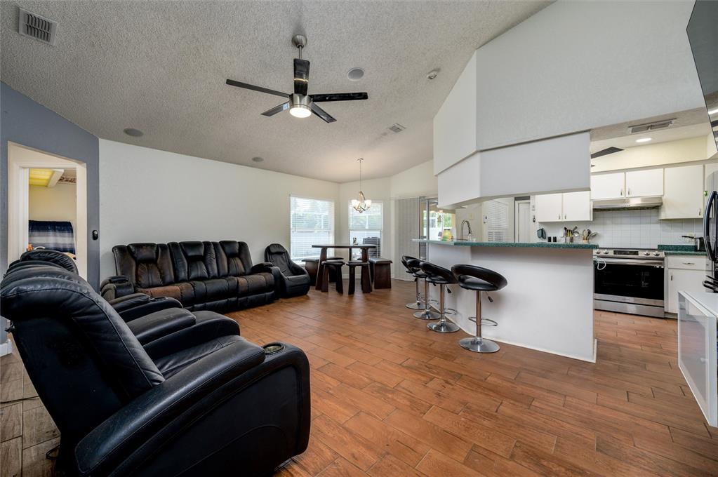 10149 Briar Circle Hudson, FL 34667 - Photo 10 of 35