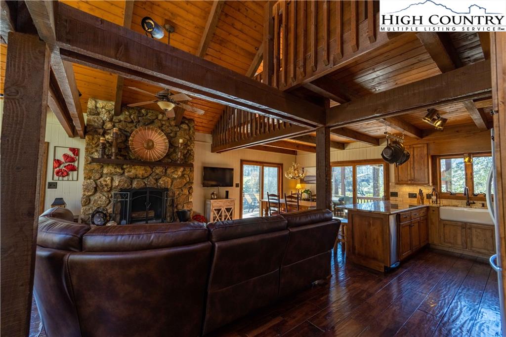 179 Deer Run Road Glade Valley, NC 28627 - Photo 8 of 50 Gallery Image 8