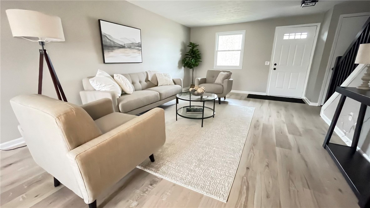 75 Southfield Drive Webster, NY 14580 - Photo 7 of 15