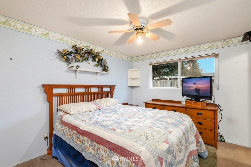16022 Southeast 136th Street Renton, WA 98059 - Photo 12 of 24 Gallery Image 12