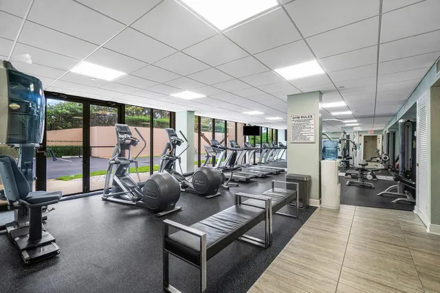 $5,700 | 4200 North Ocean Drive, Unit 1705, Singer Island, FL 33404