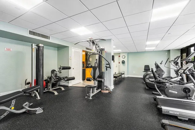 $5,700 | 4200 North Ocean Drive, Unit 1705, Singer Island, FL 33404