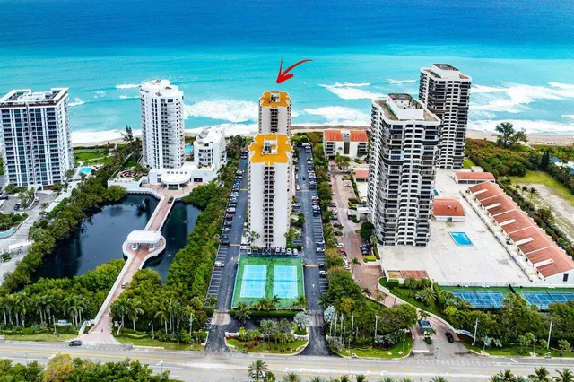 $5,700 | 4200 North Ocean Drive, Unit 1705, Singer Island, FL 33404