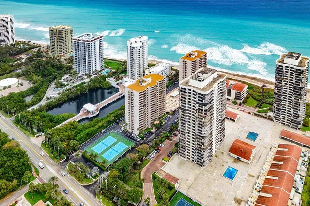 $5,700 | 4200 North Ocean Drive, Unit 1705, Singer Island, FL 33404