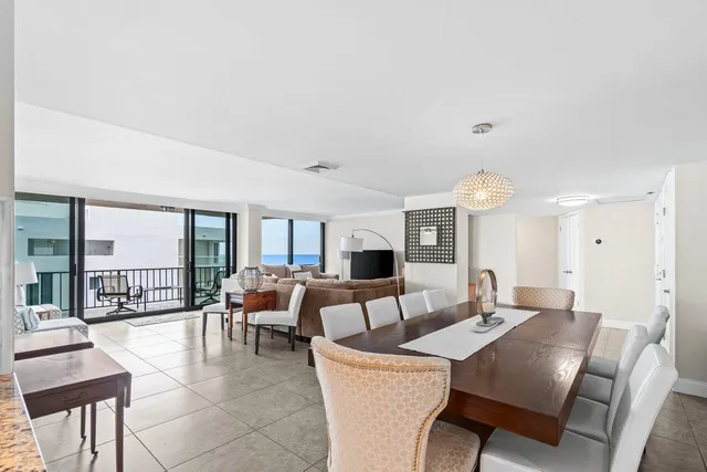 $5,700 | 4200 North Ocean Drive, Unit 1705, Singer Island, FL 33404