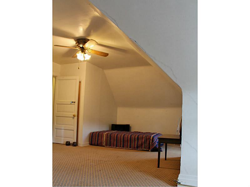 3925 Brighton Road Brighton Heights, PA 15212 - Photo 16 of 25 Bedroom. Apt 2 - bedroom 3