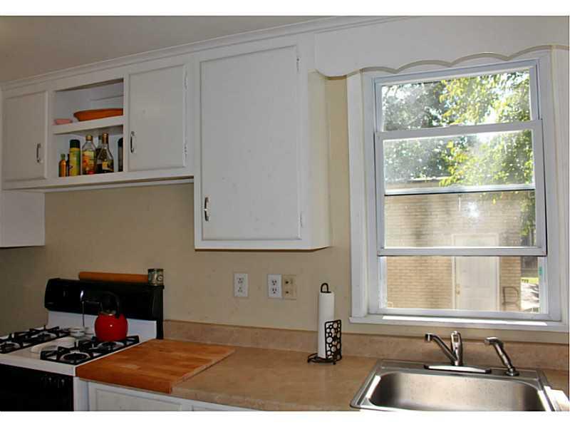 3925 Brighton Road Brighton Heights, PA 15212 - Photo 6 of 25 Kitchen. Apt 1